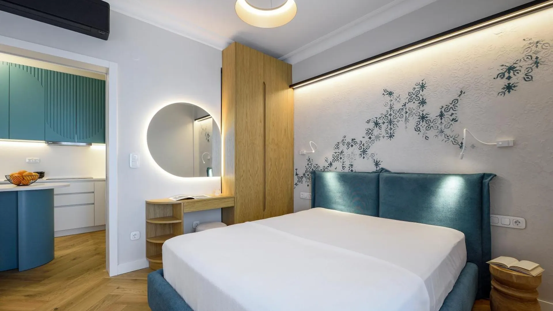 Queen Apartment Thessaloniki By Luxlikehome 0*,  Griekenland